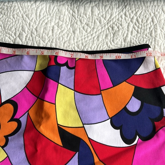 Gorgeous Vintage mini skirt, size extra small – 24 waist - Picture 7 of 9